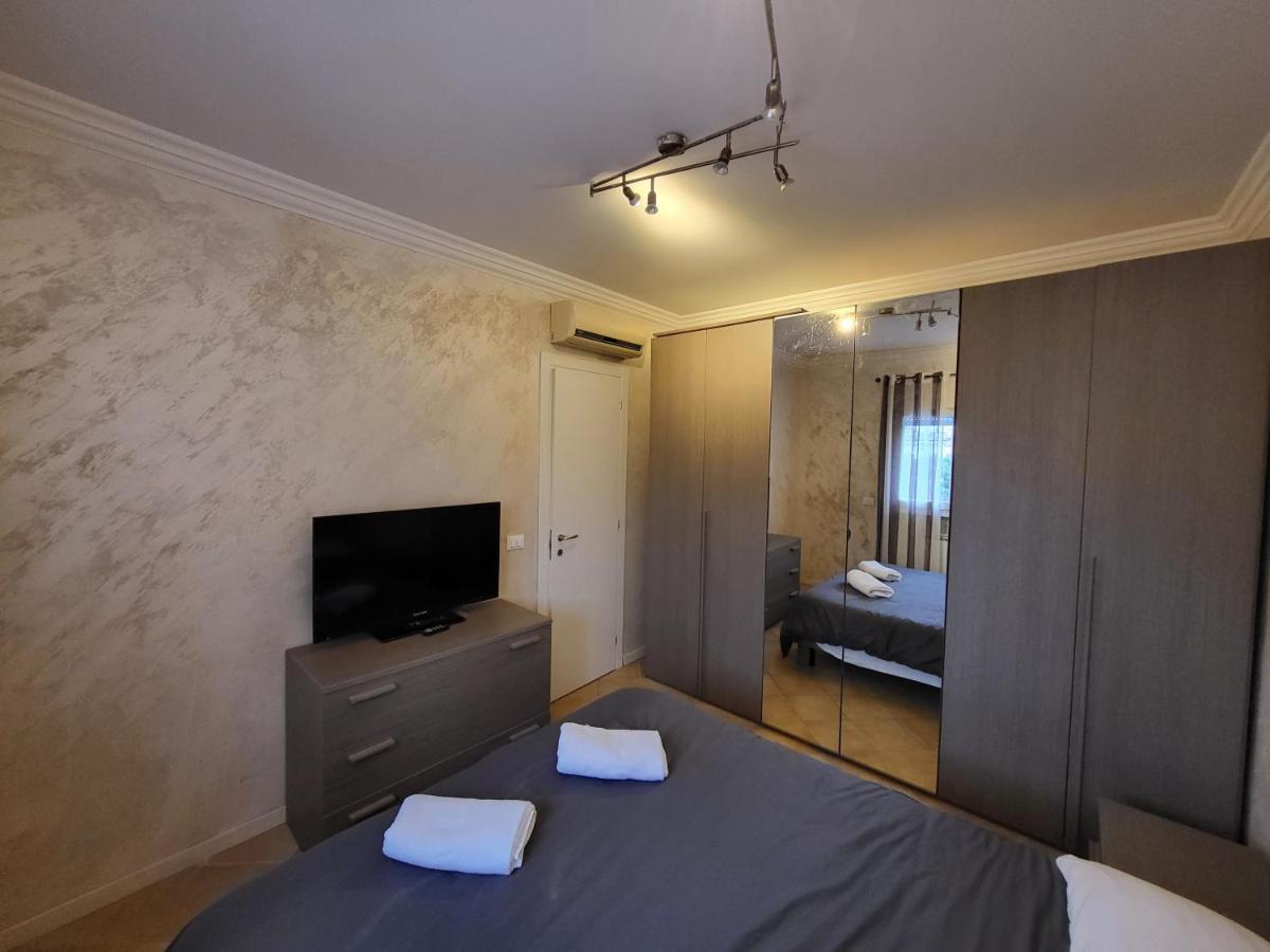 Sweet House Fiumicino Apartamento Exterior foto